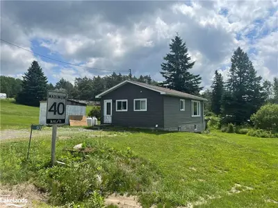93 THREE MILE LK Road, Armour, ON P0A 1L0