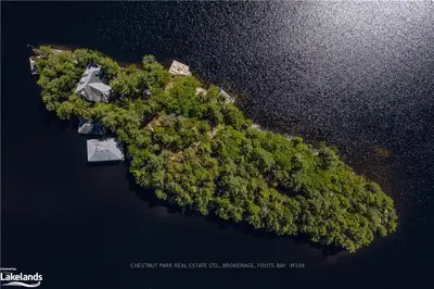 1 MARCO, Muskoka Lakes, ON, P0B 1E0