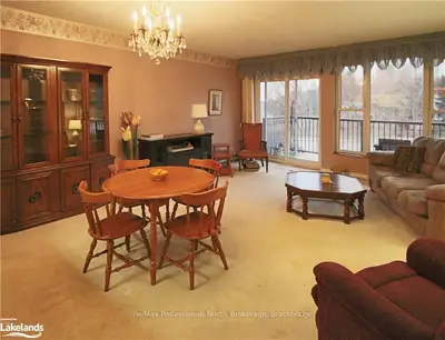 38 MONCK Road 203, Bracebridge, ON P1L 1P4