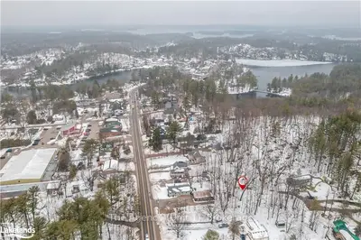 22 MCMULLEN Drive, Muskoka Lakes, ON P0B 1J0
