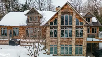 1485 SOUTH PORTAGE Road, Lake of Bays, ON P0A 1H0