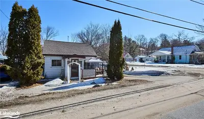 16 YONGE Street S, Huntsville, ON P1H 1W7