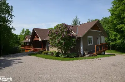 3708 Kawagama Lake Road, Algonquin Highlands, ON P0A 1E0