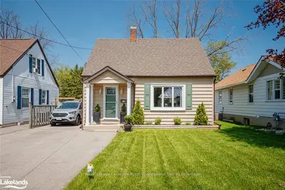 678 7TH Street E, Owen Sound, ON N4K 1J6