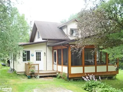 74 SHEBESHEKONG Road S, Carling, ON P0G 1G0