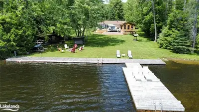 1003 Ann Street 6 & 7, Muskoka Lakes, On P0c 1m0