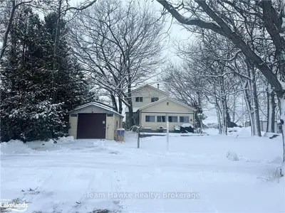 142 OAK BAY Road, Georgian Bay, ON L0K 1S0