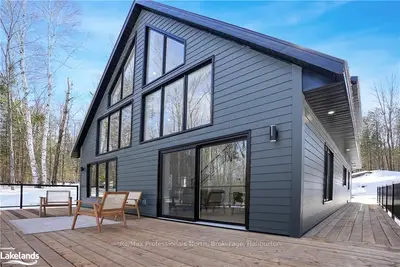 1055 GRAYDON Lane, Dysart et al, ON K0M 1S0