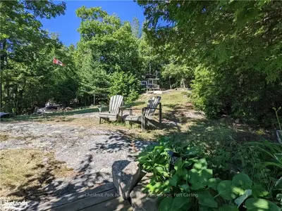 1038 HILL Road, Muskoka Lakes, ON P0C 1M0
