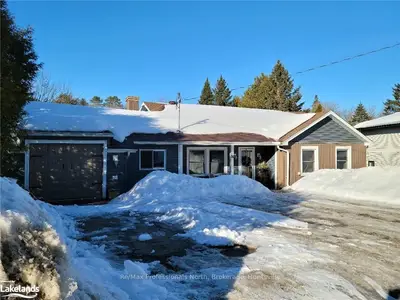 36 KING Crescent, Huntsville, ON P1H 1X6