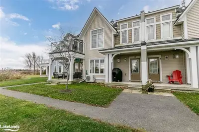 10 MULLIGAN Lane, Georgian Bay, ON L0K 1S0