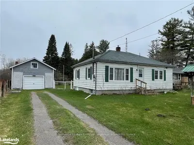 1863 VICTORIA Road, Kawartha Lakes, ON L0M 2B0