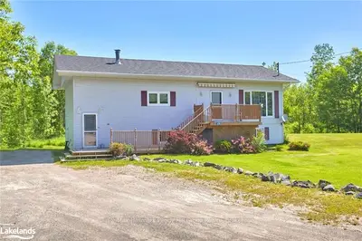 658 HONEY HARBOUR Road, Georgian Bay, ON L0K 1S0