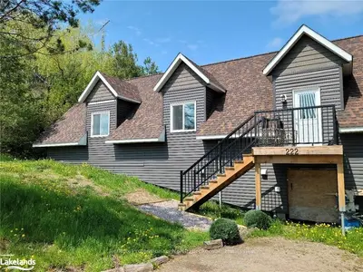 222 MAIN Street, Burk's Falls, ON P0A 1C0