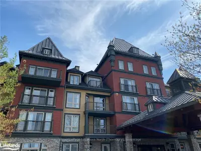 156 JOZO WEIDER Boulevard 378, Blue Mountains, ON L9Y 0V2