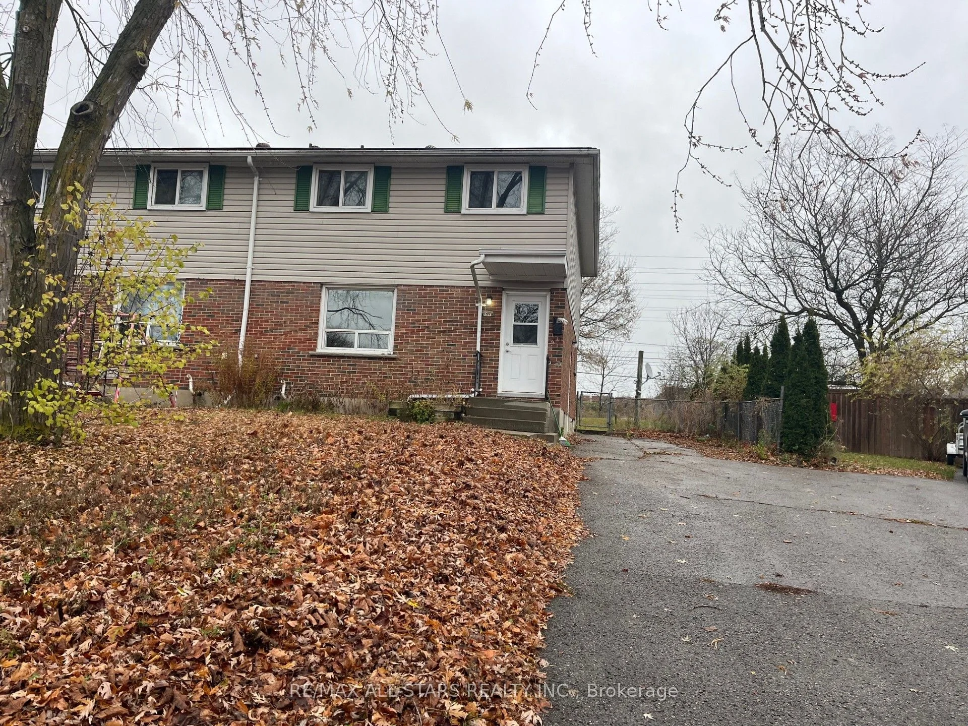 51 Maryknoll Avenue, Kawartha Lakes, On K9v 1a7