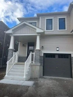 Att/Row/Townhouse in Haldimand