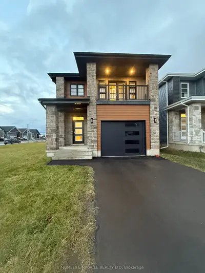 Detached in Loyalist