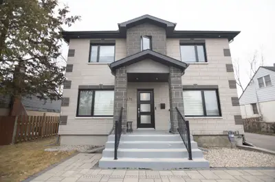 Detached in Hunt Club - South Keys and Area