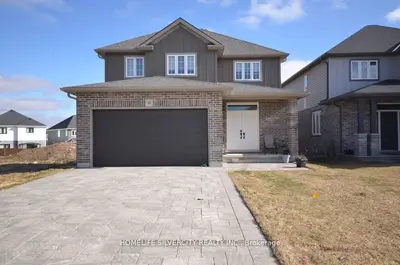 Detached in Middlesex Centre