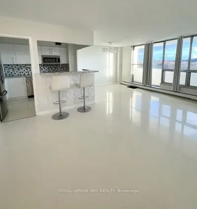Condo Apartment in St. Catharines