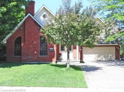 459 Queen's Bush Road, Saugeen Shores, On N0h 2c4