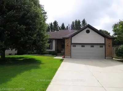 403 Stafford Street, Saugeen Shores, On N0h 2c1