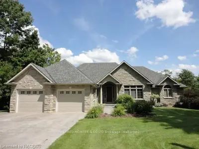 30 Highland Crescent, South Bruce, On N0g 2j0
