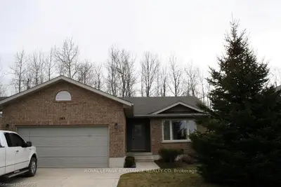397 Murray Boulevard, Kincardine, On N2z 3b3