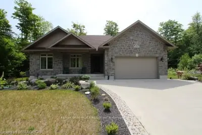 30 Walker Way, South Bruce Peninsula, On, N0h 2g0