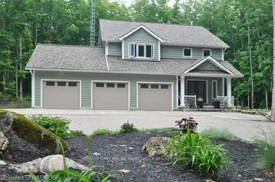 402351 Grey Road 17, Georgian Bluffs, On, N0h 2t0