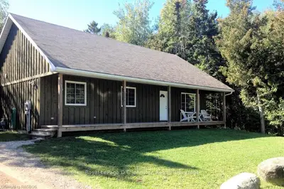 43 Walnut Street, Saugeen Shores, On N0h 2l0