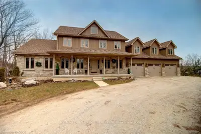 135 Salter Street, Chatsworth, On N0h 2v0