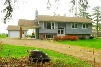 319909 Kemble Rock Road, Georgian Bluffs, On N0h 1s0