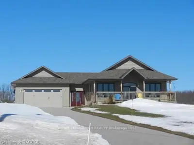 430030 Lakeshore Drive, Meaford, On N0h 1b0