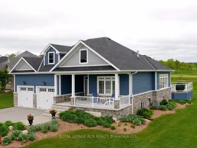 180 Cobble Beach Drive, Georgian Bluffs, On N0h 1s0