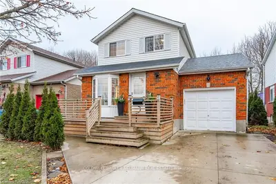 Detached in Guelph