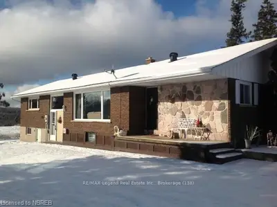 1051 Maple Hill Road, Powassan, On P0h 1z0