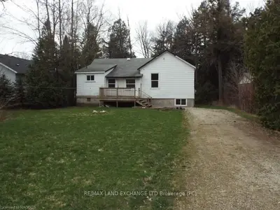 509 Attawandaron Road, Huron-kinloss, On N2z 2x3