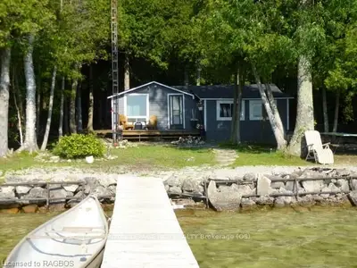154 Francis Drive, Georgian Bluffs, On N4k 5n5