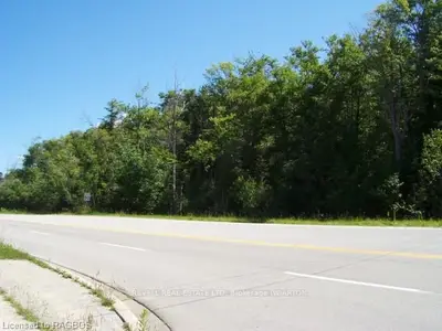 99 Southampton Parkway, South Bruce Peninsula, On, N0h 2g0