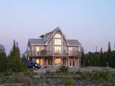 56 Silversides Point Road, Northern Bruce Peninsula, On N0h 1z0