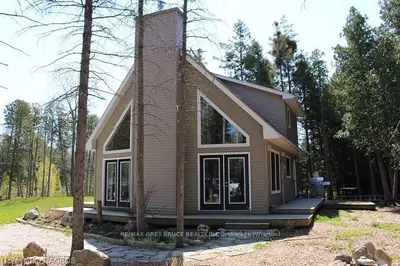 5 Island View Road, Northern Bruce Peninsula, On N0h 1x0