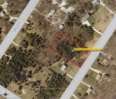 44 Maple Golf Crescent, Northern Bruce Peninsula, On N0h 1w0