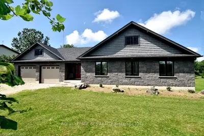 683177 Chatsworth Road 24, Chatsworth, On, N0h 1g0