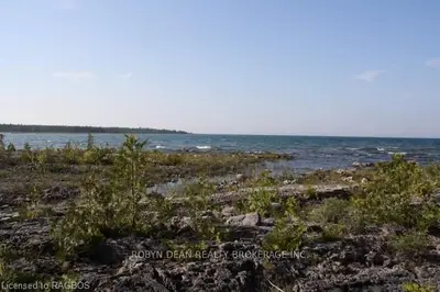 10 Borden Drive, Northern Bruce Peninsula, On N0h 2r0