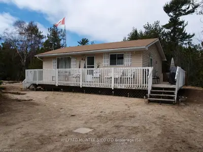 250 Ogimah Road, Native Leased Lands, On N0h 2g0