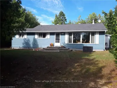 51 Sog-je-wa-sa Drive, Native Leased Lands, On N0h 2g0