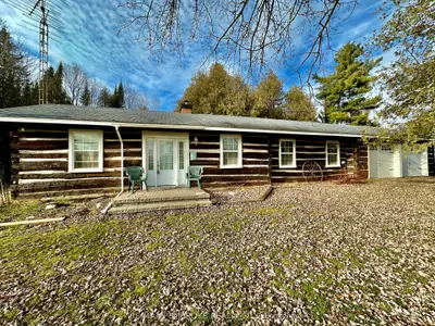 Detached in Admaston/Bromley