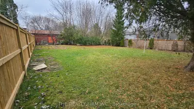 75 Highwood Avenue, London South, On N6j 1s1